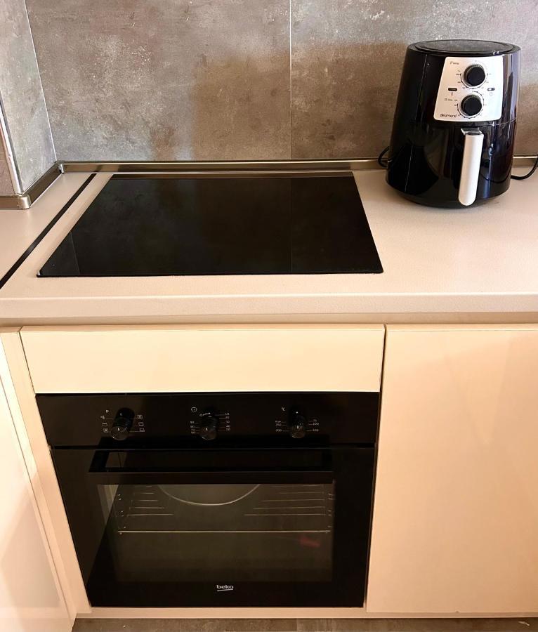 Flat Mara, Pet Friendly Apartment Podgorica Luaran gambar