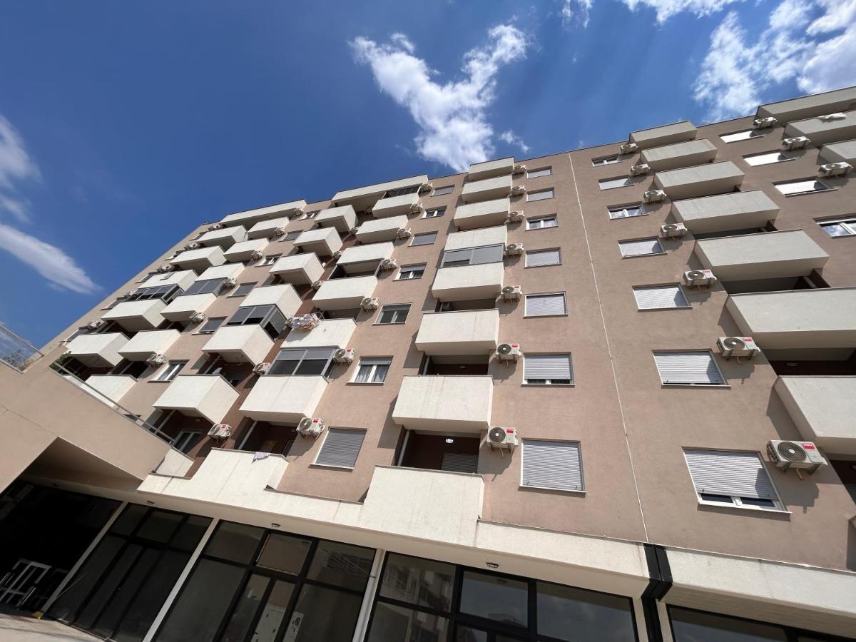 Flat Mara, Pet Friendly Apartment Podgorica Luaran gambar